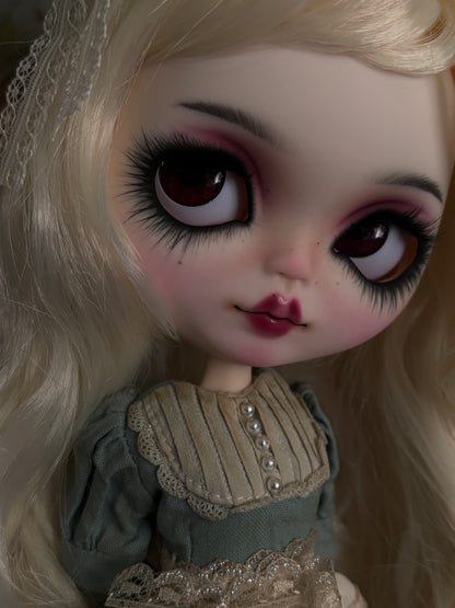 Alice