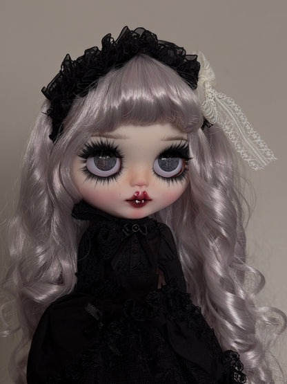 Lilly