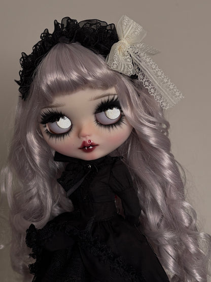 Lilly